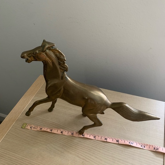 Vintage Brass Horse Sculpture Figure MCM Mantlepiece Classic Decor Timeless - Picture 7 of 7